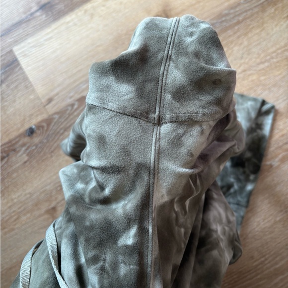 Lululemon Ready To Rulu High-Rise Jogger in Diamond Dye Light Sage Medium Olive - Picture 9 of 10